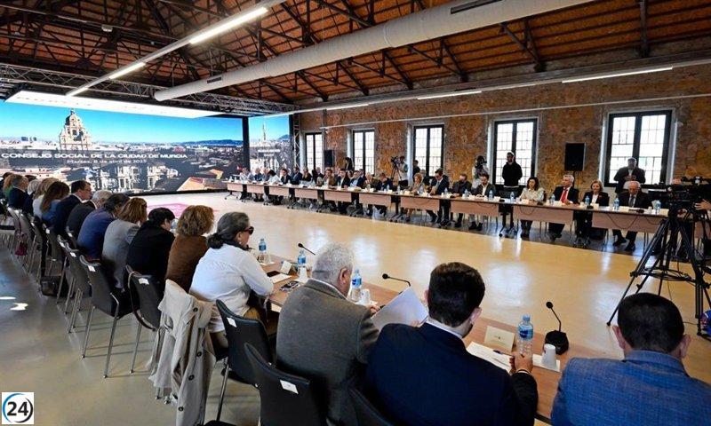 Ballesta exhibirá el innovador plan de movilidad de Murcia este jueves ante el Consejo Social.