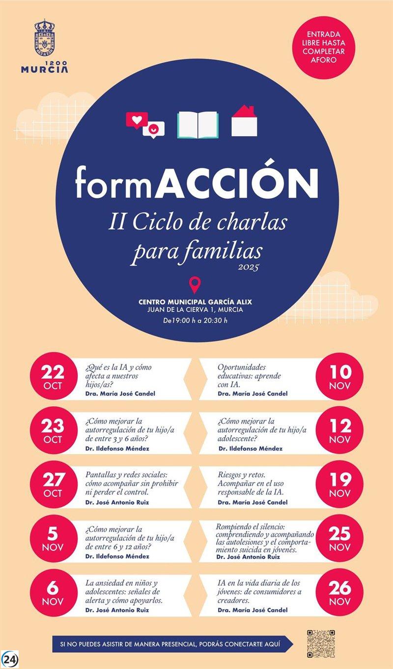Murcia inicia su segundo ciclo de charlas familiares sobre IA y ansiedad en jóvenes.