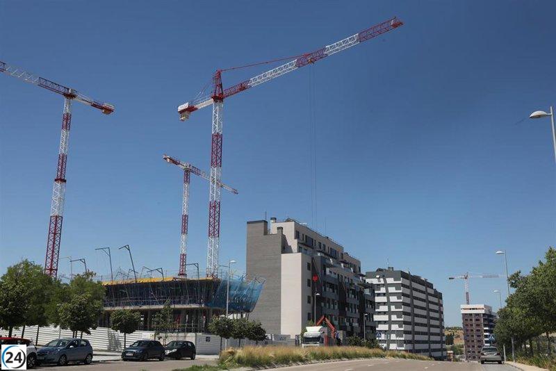 Gobierno regional establece Panel para acelerar construcción de vivienda accesible.