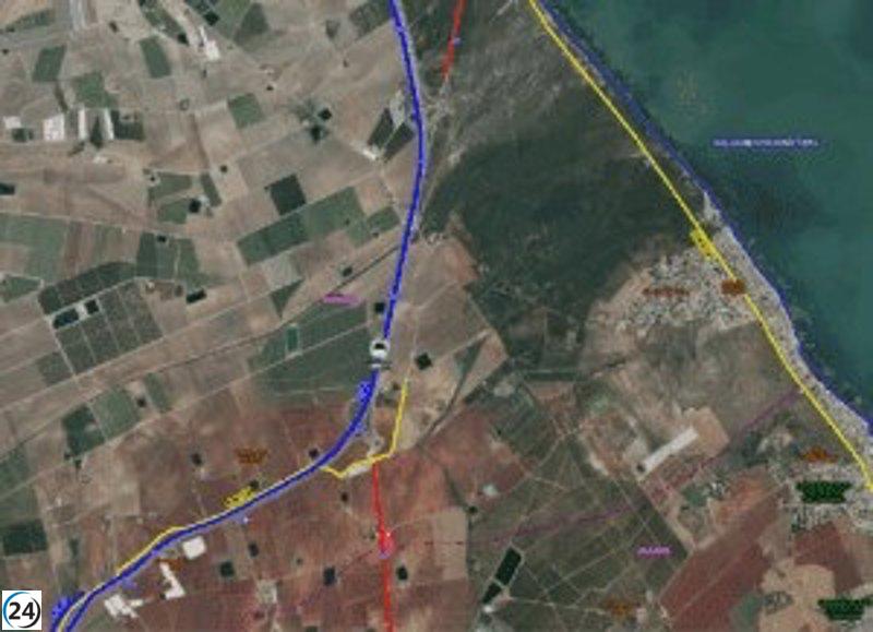 Mujer gravemente herida tras volcadura en la AP-7, cerca de Los Urrutias.