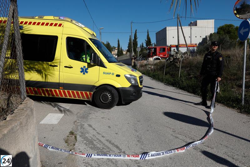Incendio en nave de Lorca deja ocho personas lesionadas.