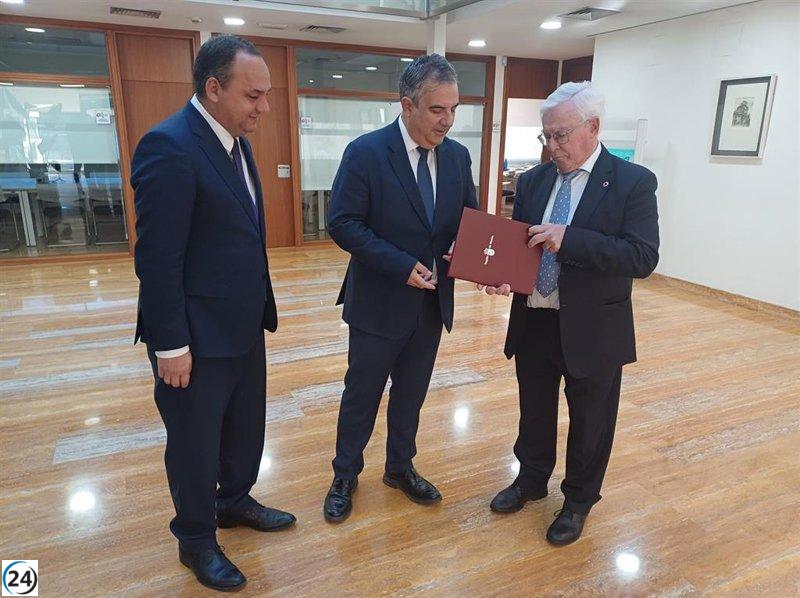 El Gobierno regional presenta a Consejo Económico y Social el borrador de la Ley de Universidades.