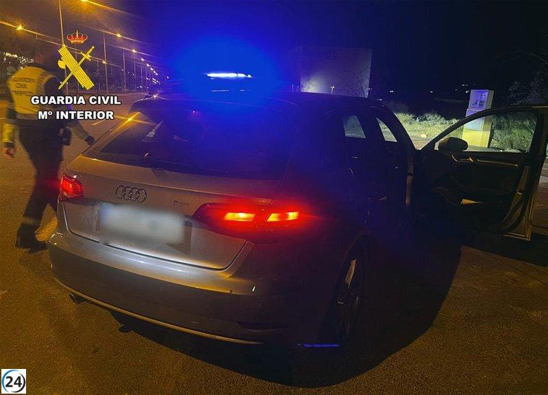 Conductora arrestada en Murcia por manejar en sentido opuesto y sobrepasar cuatro veces el límite de alcohol.