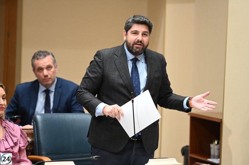 López Miras confirma la gestión completa de fondos europeos para vivienda en la Región.