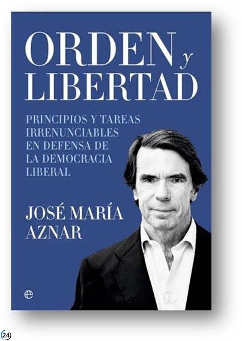 José Mª Aznar lanza su obra 'Orden y libertad' en el Casino de Murcia este martes.