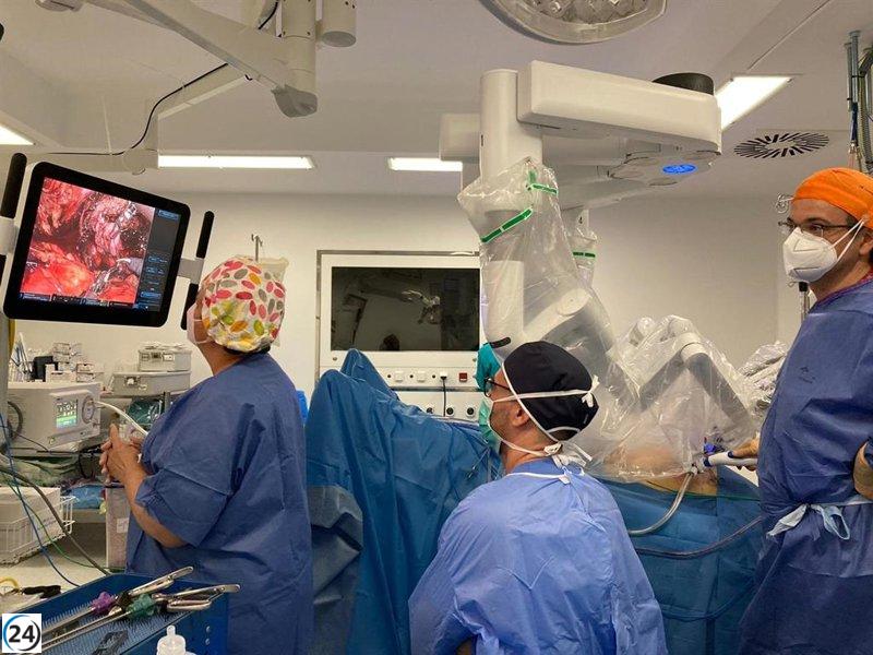 La cirugía robótica alcanza hito en la Región de Murcia con más de 5,000 operaciones realizadas.