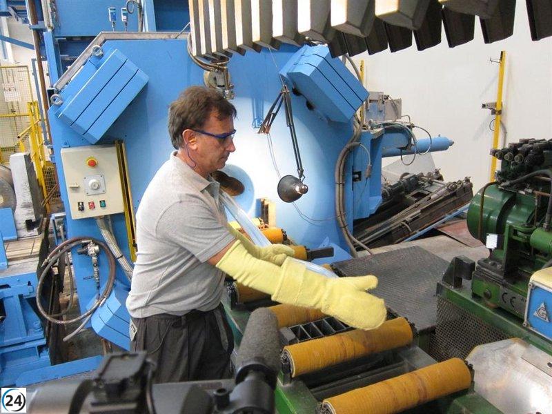 Precios industriales en Murcia caen un 2,2% en 2025 por baja en costos energéticos.