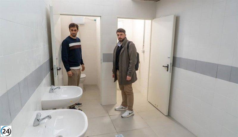 Finalizan las mejoras de cuatro baños en el estadio Cartagonova tras una inversión de 48.000 euros.