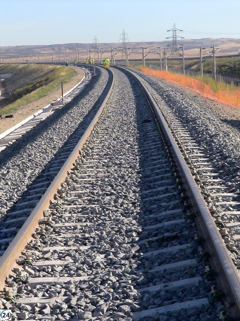 Ministra de Transportes anuncia electrificación de línea Cartagena-Chinchilla.