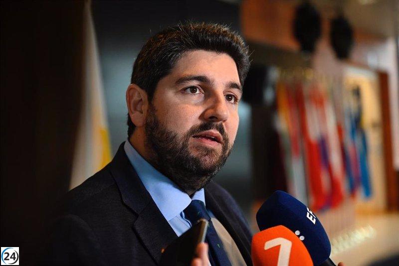 López Miras critica bloqueo a Comunidad por faltar dos diputados para mayoría absoluta.
