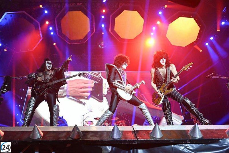 Más de 60.000 personas disfrutan de la segunda edición de Rock Imperium.