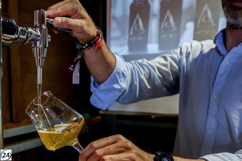 El INE revela que la Región registró el menor incremento salarial en 2021, con un modesto 0,5%.