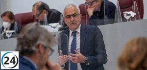 López Miras muestra poco interés en promover el uso de coches eléctricos, según Alfonso Martínez del PSRM.