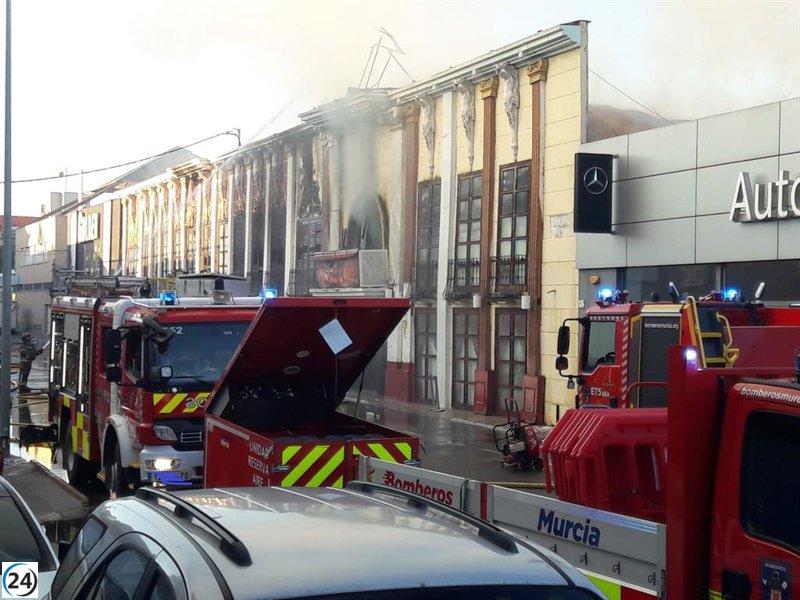 Cuatro vidas se pierden en tragedia del incendio en discoteca de Murcia