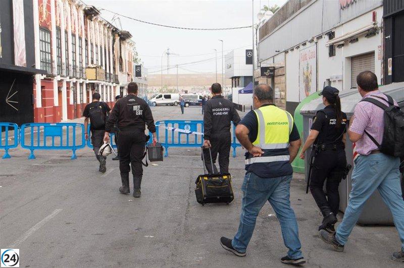 Continúa el trabajo de las autoridades en las discotecas incendiadas en Atalayas: Policía Científica, Grupo de Homicidios y medios aéreos en acción.