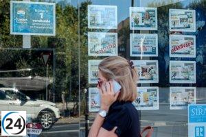 El sector inmobiliario se desacelera drásticamente en agosto: ventas de casas caen un 14,8% y concedidas hipotecas sufren una disminución del 34,9%, según datos de notarios.