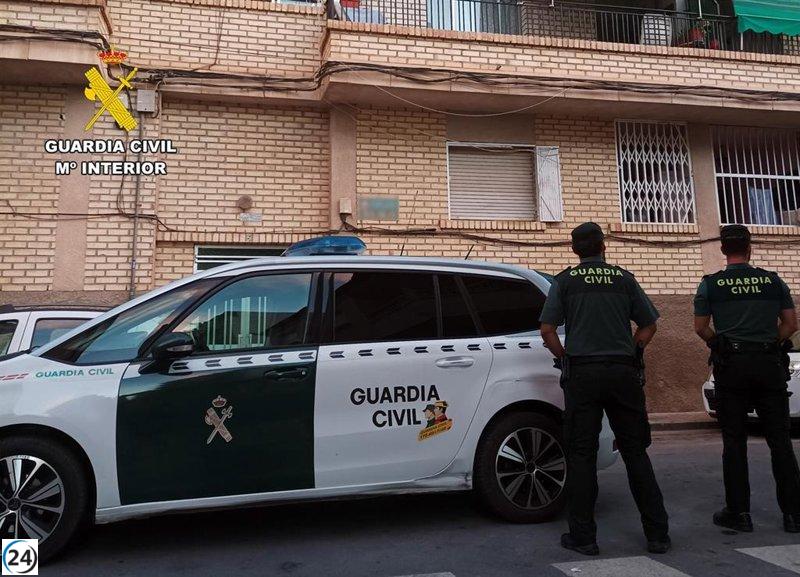 Aprehendido en Beniel (Murcia) joven que perpetraba robos en viviendas mientras los residentes dormían.