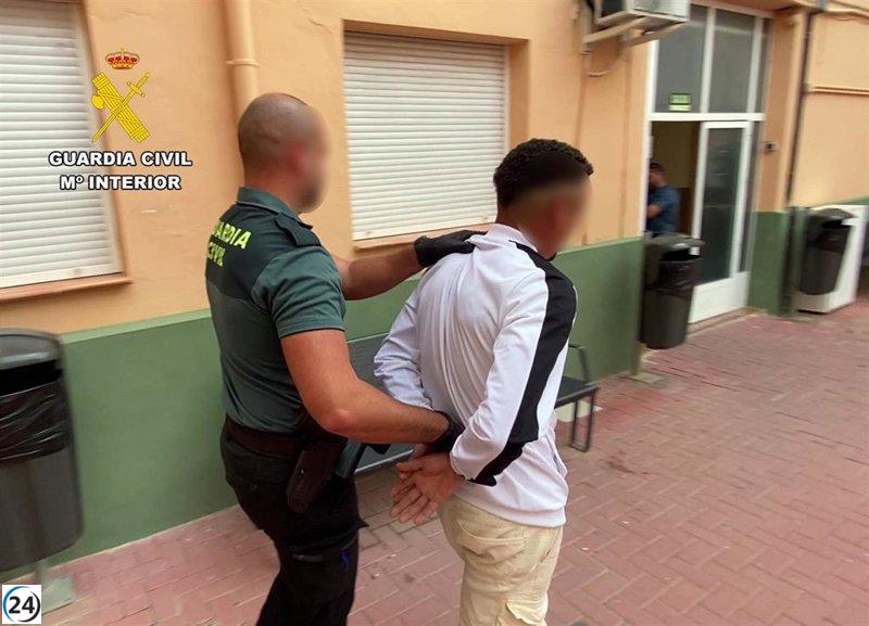 Detenido individuo por presunta agresión sexual y agresión callejera a menor en Cieza.