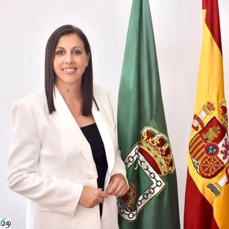La alcaldesa de Ceutí, Sonia Almela, continúa trabajando incansablemente para mejorar su municipio, según Vélez del PSRM