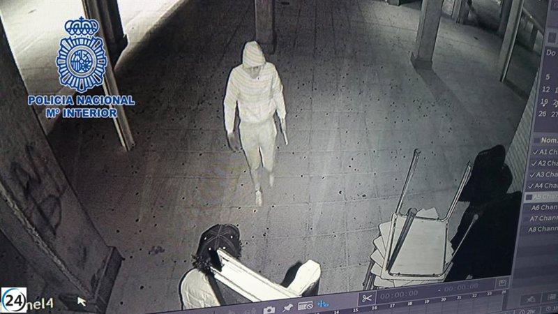 Arrestados dos delincuentes por llevar a cabo numerosos asaltos en diversos negocios hosteleros en Lorca
