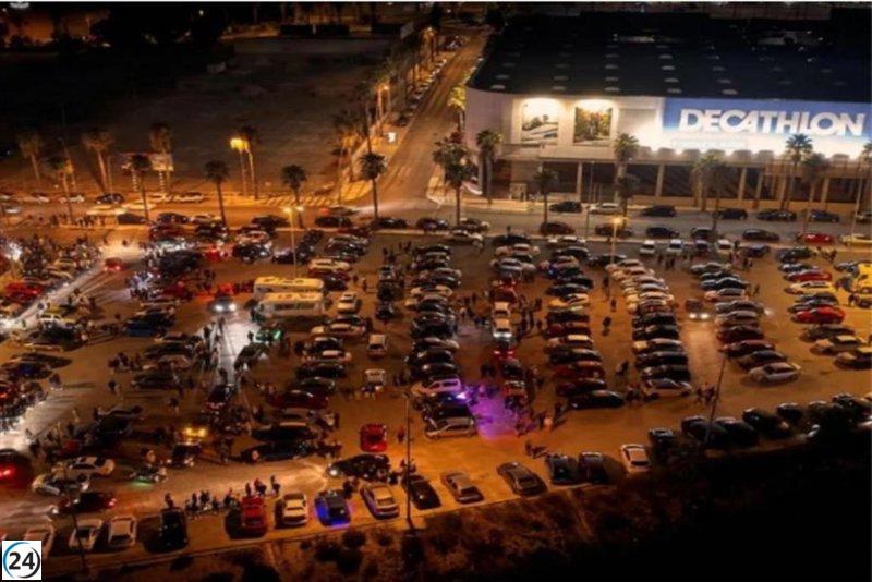 Desalojo por parte de la Policía Local de Cartagena de un encuentro no autorizado de automóviles en Cabezo Beaza.