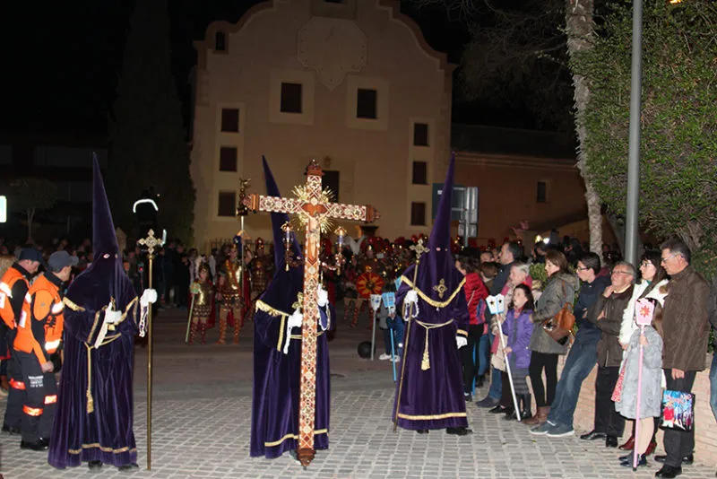Los Farolicos de Santomera, una procesión con pequeñas lámparas